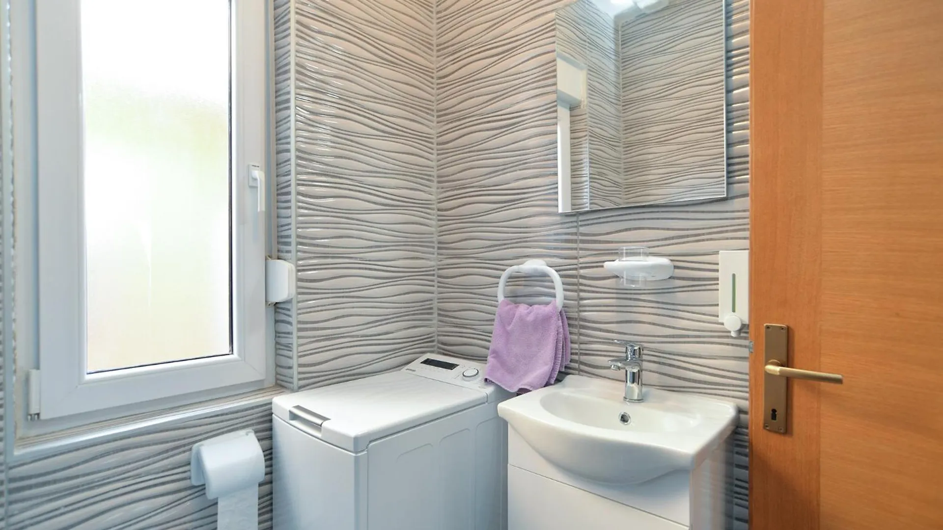 Family Friendly Apartments With A Swimming Pool Fazana - 19596 0*,